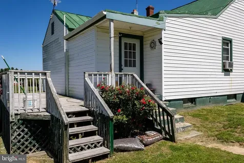 3233 Newport Road Shenandoah VA 22849