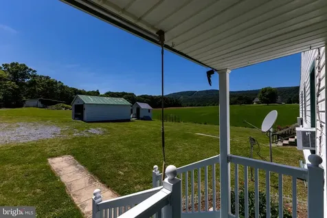 3233 Newport Road Shenandoah VA 22849