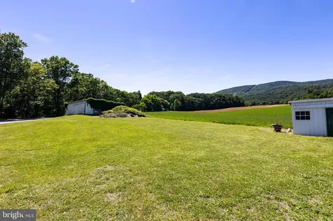 3233 Newport Road Shenandoah VA 22849