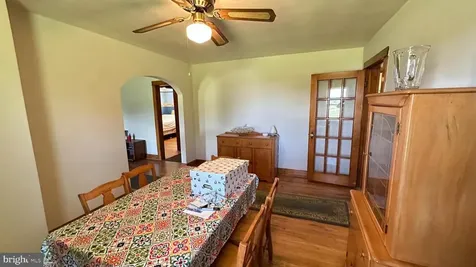 3233 Newport Road Shenandoah VA 22849