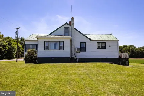 3233 Newport Road Shenandoah VA 22849