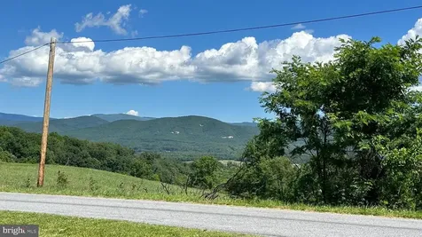 3233 Newport Road Shenandoah VA 22849