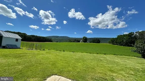 3233 Newport Road Shenandoah VA 22849