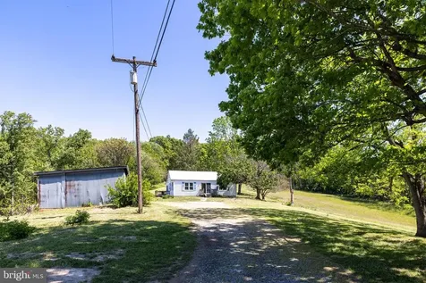 269 Comer Avenue Shenandoah VA 22849
