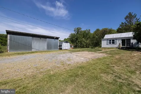 269 Comer Avenue Shenandoah VA 22849
