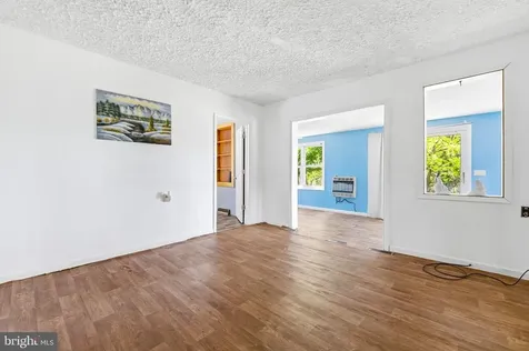 269 Comer Avenue Shenandoah VA 22849