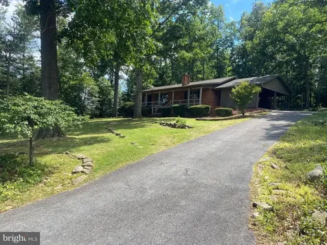213 Forest Hills Drive Luray VA 22835