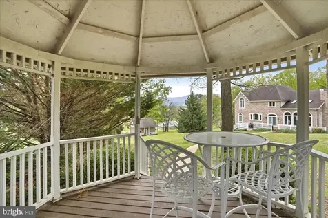 50 Cottage Drive Luray VA 22835