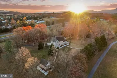 50 Cottage Drive Luray VA 22835