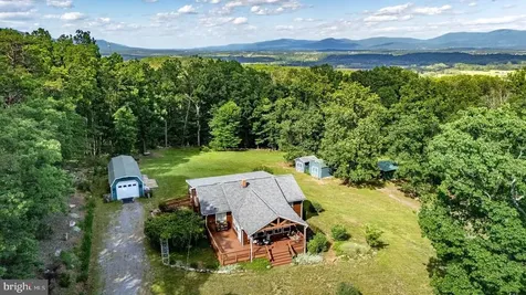 2040 Panorama View Drive Stanley VA 22851