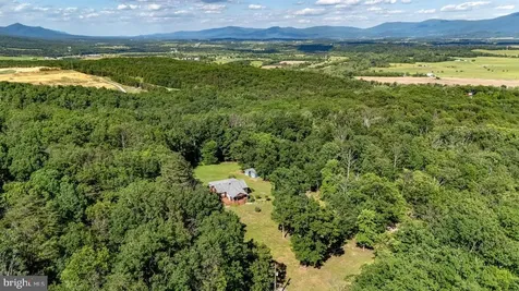 2040 Panorama View Drive Stanley VA 22851