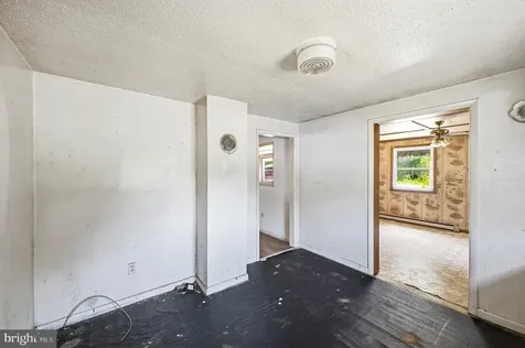 753 Steam Hollow Road Shenandoah VA 22849