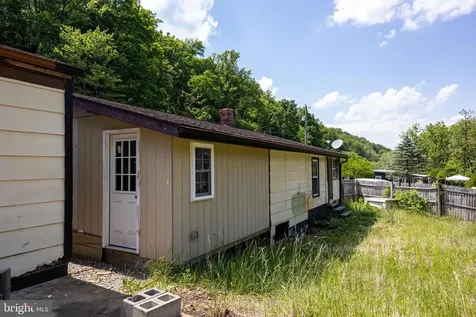 753 Steam Hollow Road Shenandoah VA 22849