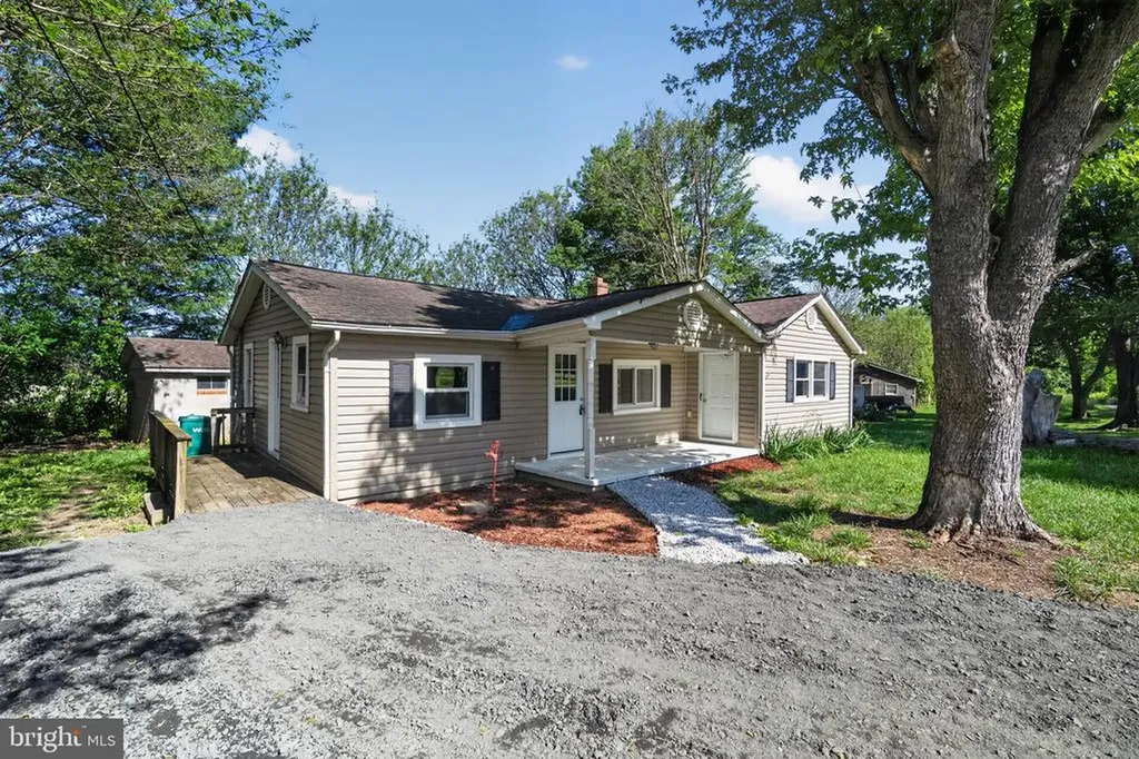 586 Eldon Yates Drive Stanley VA 22851