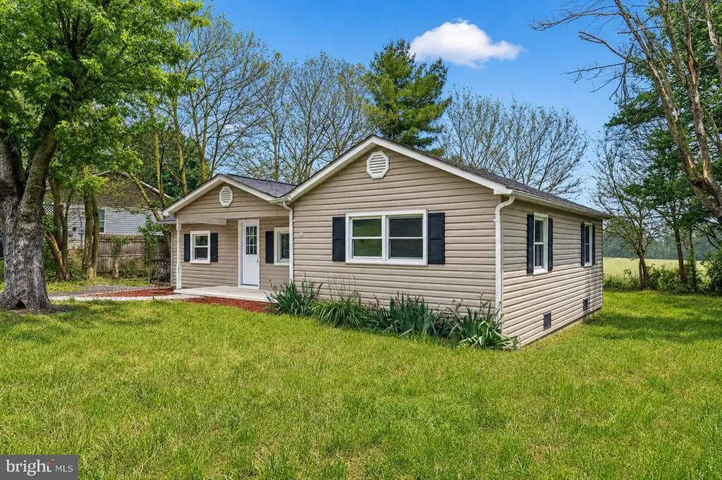 586 Eldon Yates Drive Stanley VA 22851