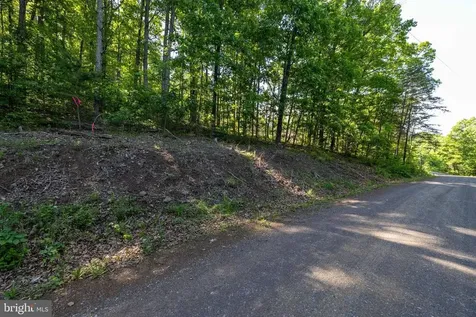 0 Cross Mountain Road Luray VA 22835