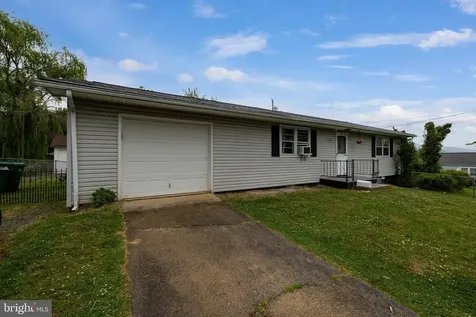 320 Willow Street Luray VA 22835