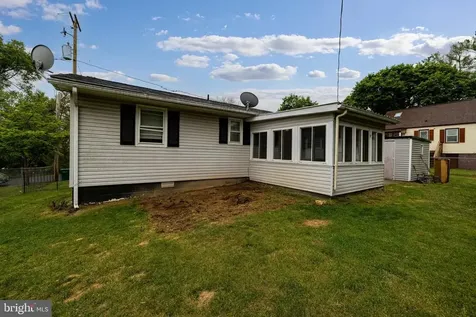 320 Willow Street Luray VA 22835