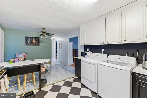 320 Willow Street Luray VA 22835