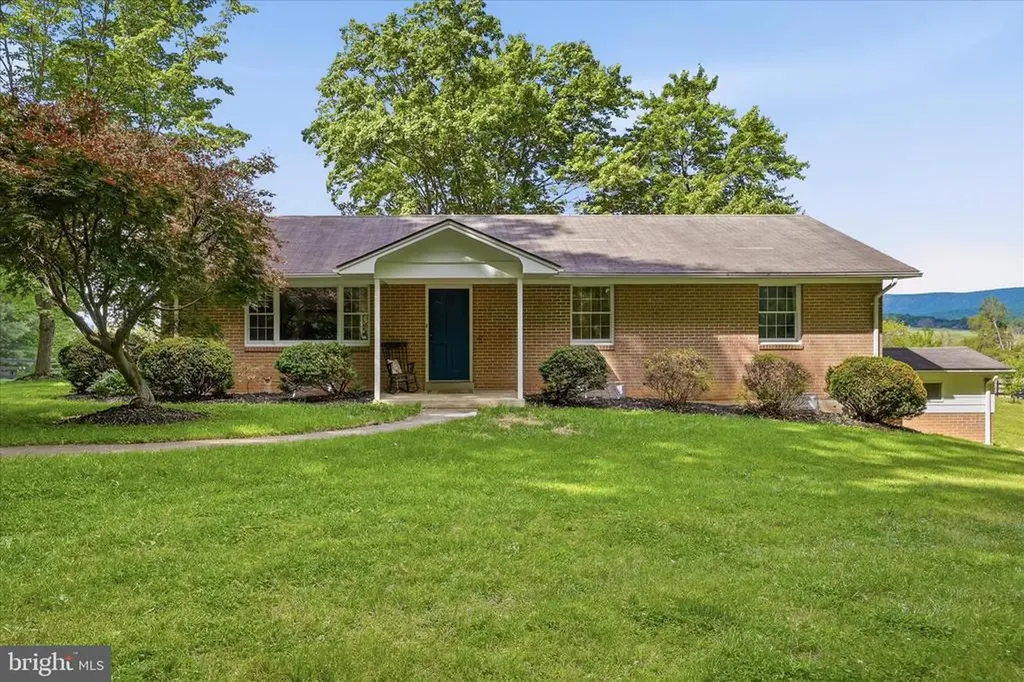 338 Springfield Estates Drive Rileyville VA 22650