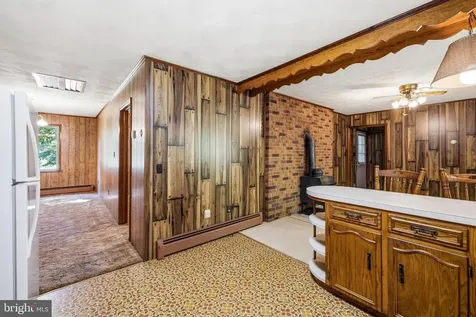 2416 Newport Road Shenandoah VA 22849