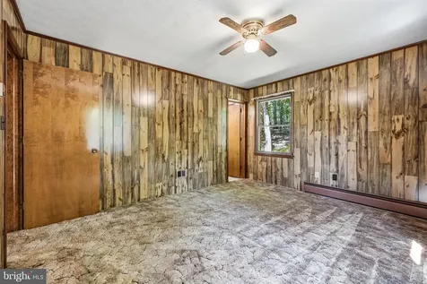 2416 Newport Road Shenandoah VA 22849