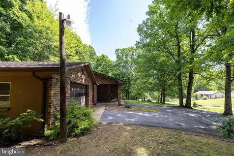 2416 Newport Road Shenandoah VA 22849