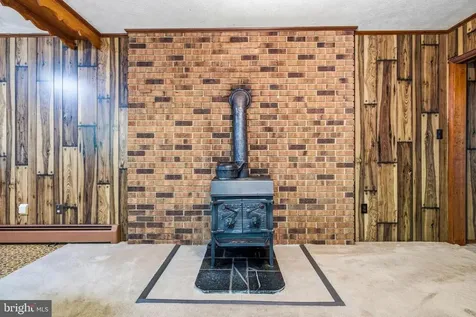 2416 Newport Road Shenandoah VA 22849