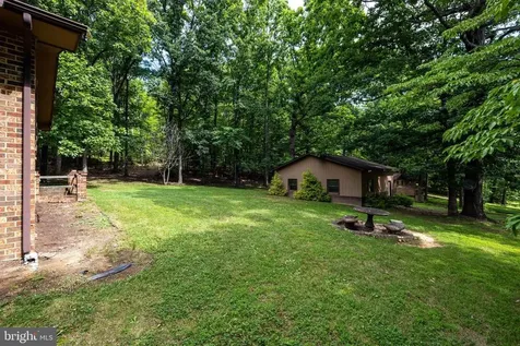 2416 Newport Road Shenandoah VA 22849
