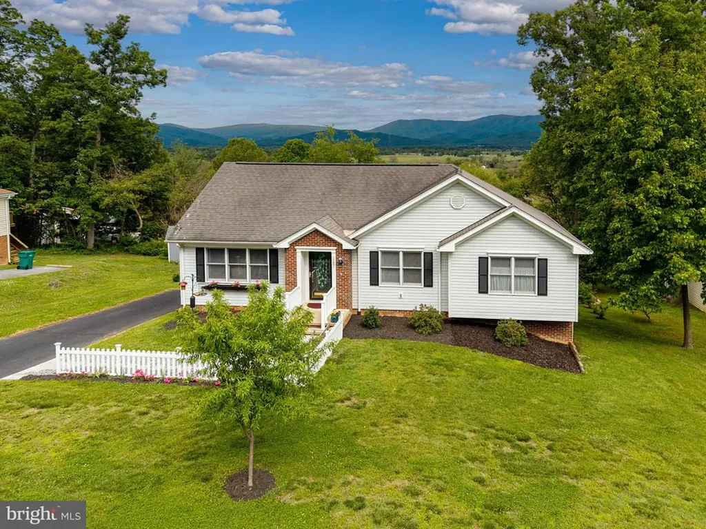 157 Heritage Drive Luray VA 22835