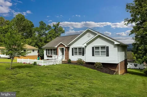 157 Heritage Drive Luray VA 22835