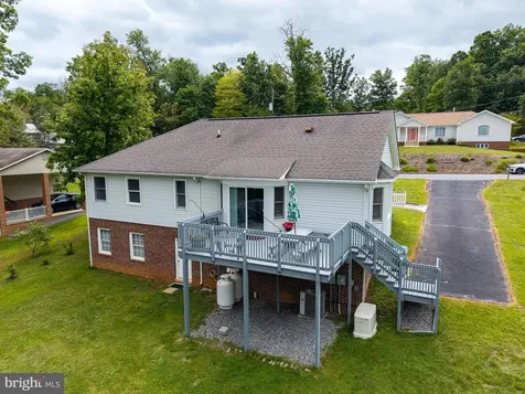 157 Heritage Drive Luray VA 22835