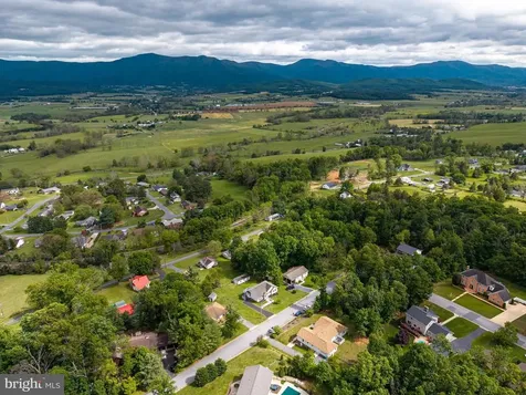 157 Heritage Drive Luray VA 22835