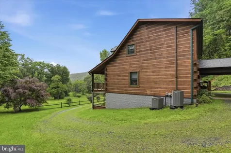 938 Lake Arrowhead Road Luray VA 22835