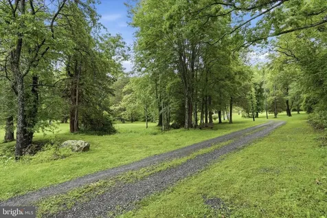 938 Lake Arrowhead Road Luray VA 22835