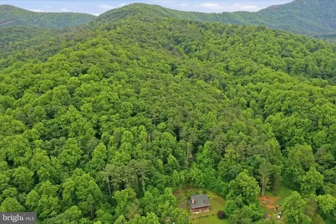 938 Lake Arrowhead Road Luray VA 22835