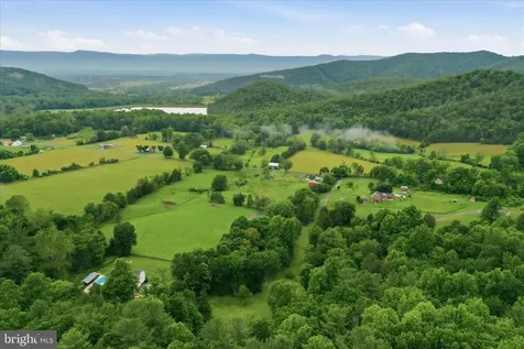 938 Lake Arrowhead Road Luray VA 22835