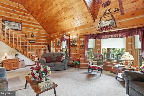 938 Lake Arrowhead Road Luray VA 22835