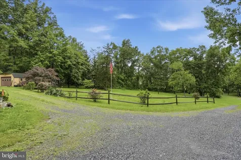 938 Lake Arrowhead Road Luray VA 22835