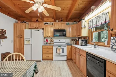 938 Lake Arrowhead Road Luray VA 22835