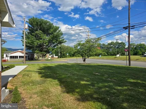 310 Main Street W Stanley VA 22851