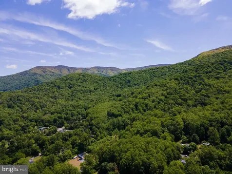 1097 Balkamore Hill Road Stanley VA 22851