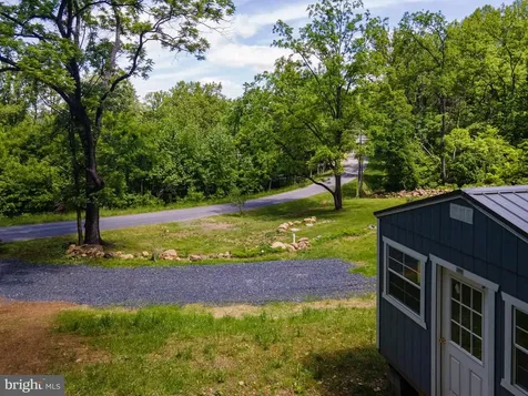 1097 Balkamore Hill Road Stanley VA 22851