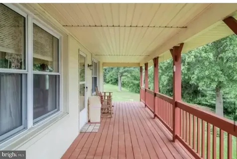 10 Nunn Lane Luray VA 22835