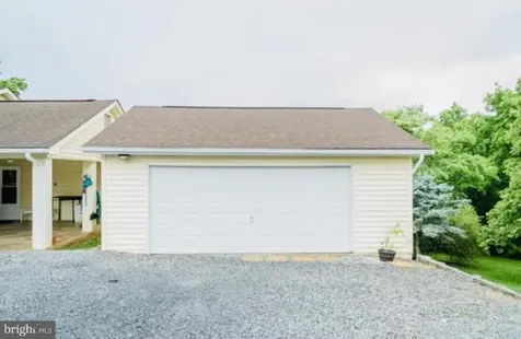 10 Nunn Lane Luray VA 22835
