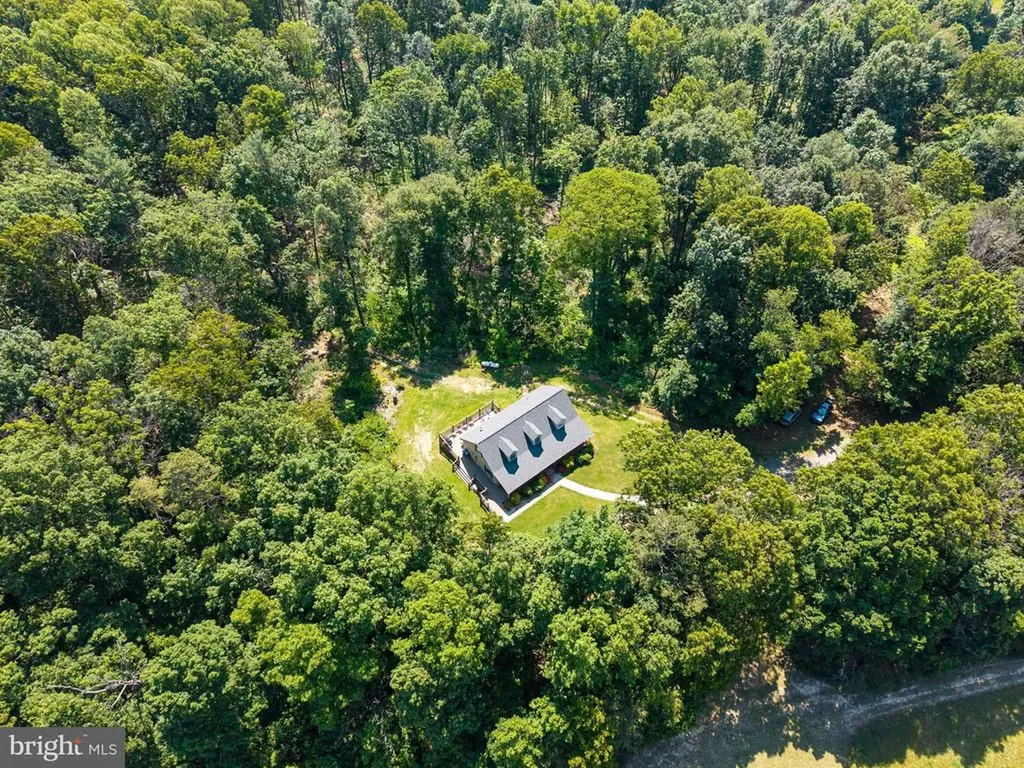 215 Brick Church Lane Shenandoah VA 22849
