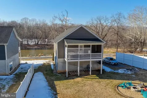 39 Whistle Lane Shenandoah VA 22849