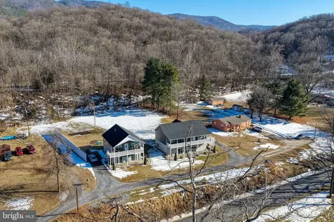 39 Whistle Lane Shenandoah VA 22849
