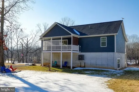 39 Whistle Lane Shenandoah VA 22849