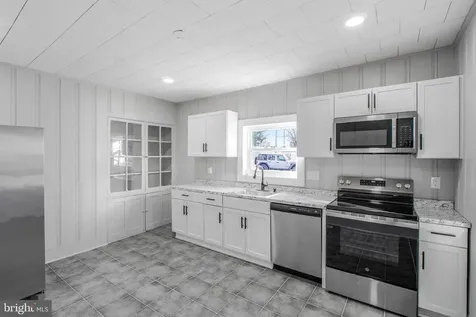 125 High Street Luray VA 22835